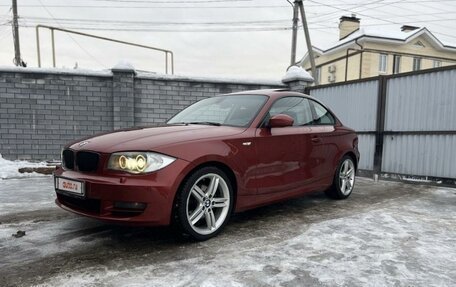 BMW 1 серия, 2008 год, 2 100 000 рублей, 2 фотография