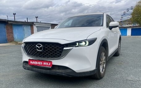 Mazda CX-5 II, 2022 год, 4 000 000 рублей, 3 фотография