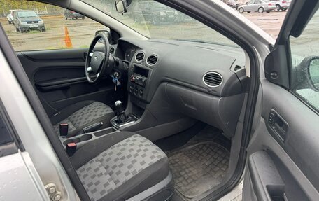 Ford Focus II рестайлинг, 2006 год, 300 000 рублей, 8 фотография