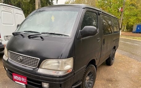 Toyota HiAce H100, 1997 год, 750 000 рублей, 2 фотография