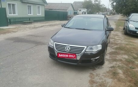 Volkswagen Passat B6, 2005 год, 510 000 рублей, 1 фотография