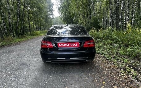 Mercedes-Benz E-Класс, 2011 год, 1 890 000 рублей, 4 фотография