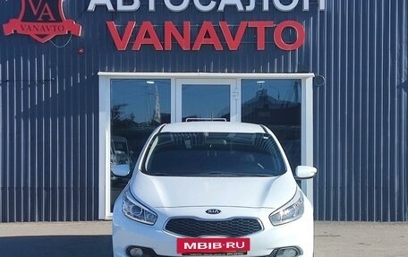 KIA cee'd III, 2014 год, 1 250 000 рублей, 2 фотография