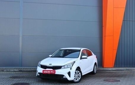 KIA Rio IV, 2021 год, 1 799 000 рублей, 1 фотография