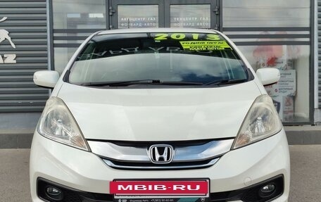 Honda Fit Shuttle I рестайлинг, 2013 год, 1 250 000 рублей, 17 фотография