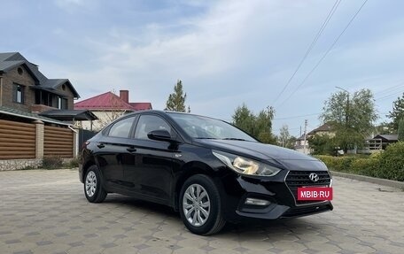 Hyundai Solaris II рестайлинг, 2019 год, 1 650 000 рублей, 8 фотография