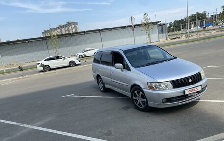 Nissan Bassara, 2000 год, 380 000 рублей, 5 фотография