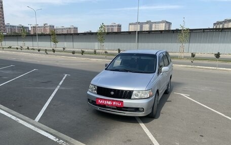 Nissan Bassara, 2000 год, 380 000 рублей, 2 фотография