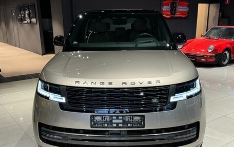 Land Rover Range Rover IV рестайлинг, 2023 год, 27 500 000 рублей, 2 фотография