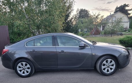 Opel Insignia II рестайлинг, 2010 год, 1 050 000 рублей, 7 фотография