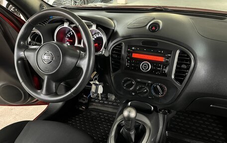 Nissan Juke II, 2011 год, 995 000 рублей, 12 фотография