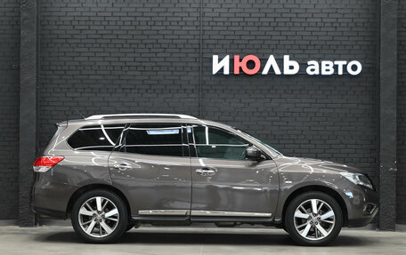 Nissan Pathfinder, 2014 год, 2 350 000 рублей, 10 фотография