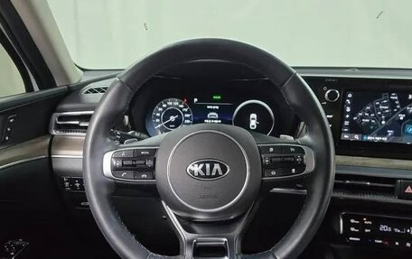 KIA K5, 2021 год, 2 800 000 рублей, 8 фотография