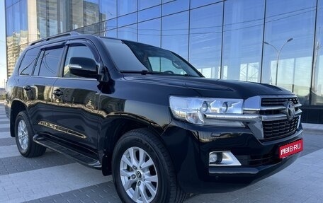 Toyota Land Cruiser 200, 2015 год, 6 250 000 рублей, 1 фотография