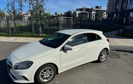 Mercedes-Benz A-Класс, 2015 год, 1 550 000 рублей, 6 фотография