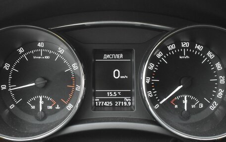 Skoda Superb III рестайлинг, 2013 год, 1 254 000 рублей, 13 фотография