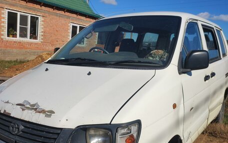 Toyota Lite Ace IV, 2001 год, 190 000 рублей, 2 фотография