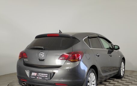 Opel Astra J, 2011 год, 899 000 рублей, 5 фотография