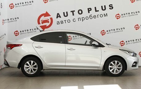 Hyundai Solaris II рестайлинг, 2018 год, 1 369 000 рублей, 8 фотография