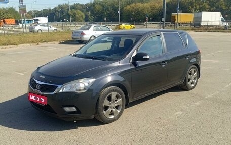 KIA cee'd I рестайлинг, 2010 год, 610 000 рублей, 1 фотография