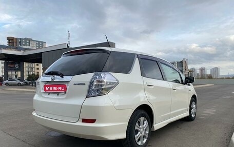 Honda Fit Shuttle I рестайлинг, 2012 год, 935 000 рублей, 2 фотография