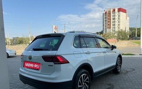 Volkswagen Tiguan II, 2018 год, 4 фотография