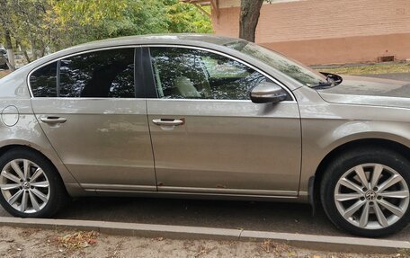 Volkswagen Passat B7, 2012 год, 1 350 000 рублей, 4 фотография