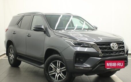 Toyota Fortuner II, 2021 год, 4 350 000 рублей, 9 фотография