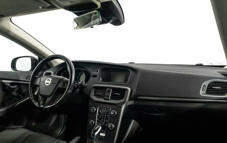 Volvo V40 Cross Country I, 2013 год, 1 885 300 рублей, 9 фотография