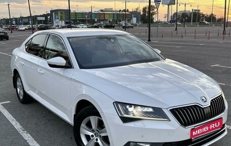 Skoda Superb III рестайлинг, 2017 год, 1 650 000 рублей, 2 фотография