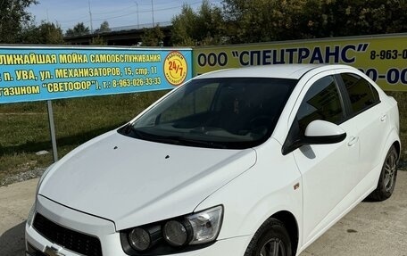 Chevrolet Aveo III, 2013 год, 600 000 рублей, 2 фотография