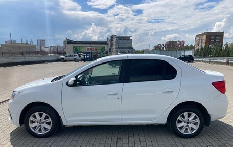 Renault Logan II, 2018 год, 850 000 рублей, 2 фотография