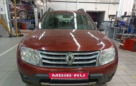 Renault Duster I рестайлинг, 2012 год, 844 000 рублей, 2 фотография