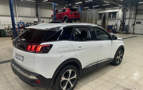 Peugeot 3008 II, 2018 год, 1 999 000 рублей, 4 фотография