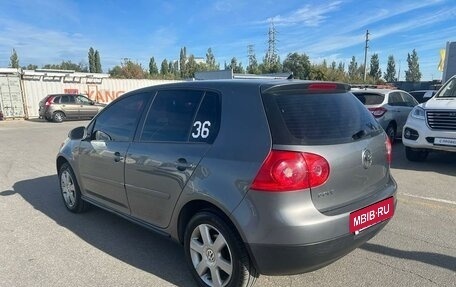 Volkswagen Golf V, 2008 год, 645 000 рублей, 2 фотография