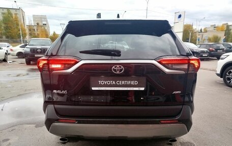 Toyota RAV4, 2021 год, 4 000 000 рублей, 6 фотография