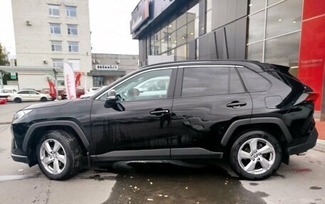 Toyota RAV4, 2021 год, 4 000 000 рублей, 8 фотография