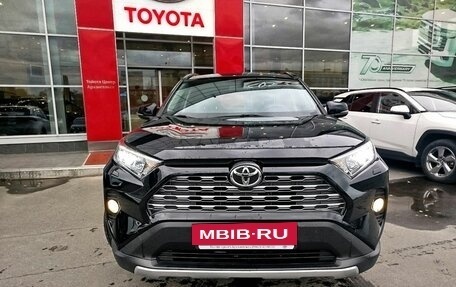 Toyota RAV4, 2021 год, 4 000 000 рублей, 2 фотография