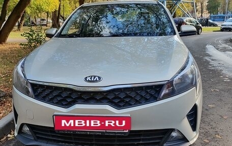 KIA Rio IV, 2020 год, 1 850 000 рублей, 14 фотография