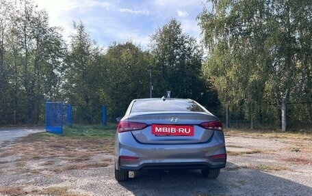 Hyundai Solaris II рестайлинг, 2017 год, 1 530 000 рублей, 5 фотография