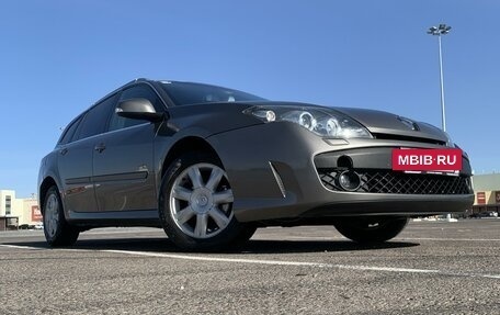 Renault Laguna III рестайлинг, 2009 год, 980 000 рублей, 3 фотография