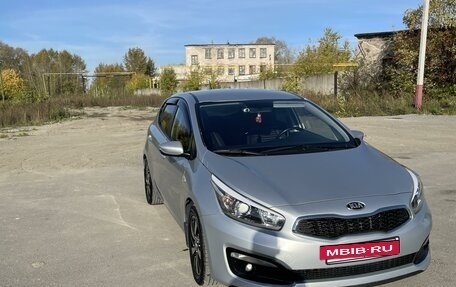 KIA cee'd III, 2016 год, 1 450 000 рублей, 2 фотография