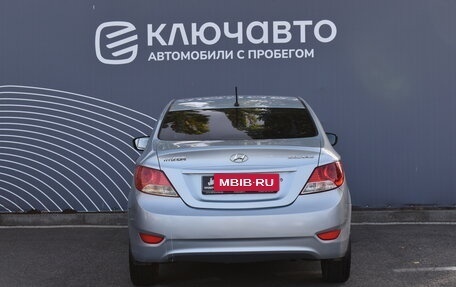 Hyundai Solaris II рестайлинг, 2011 год, 840 000 рублей, 4 фотография