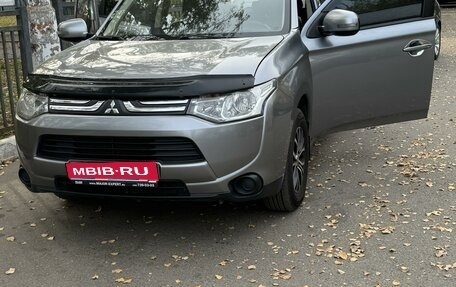 Mitsubishi Outlander III рестайлинг 3, 2012 год, 1 450 000 рублей, 1 фотография