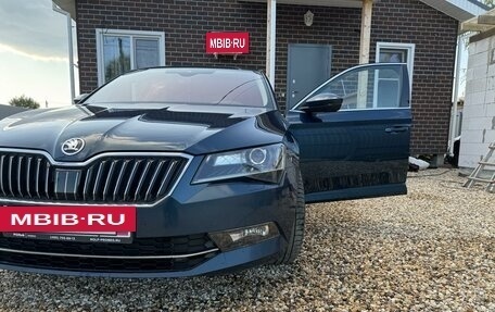 Skoda Superb III рестайлинг, 2016 год, 2 390 000 рублей, 8 фотография