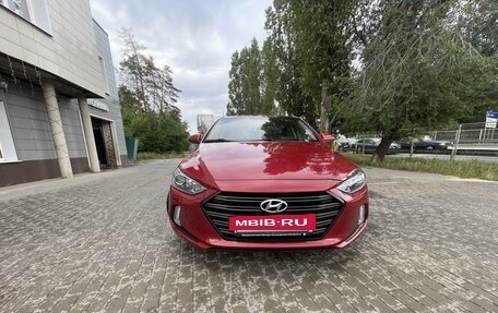 Hyundai Elantra VI рестайлинг, 2017 год, 1 450 000 рублей, 3 фотография