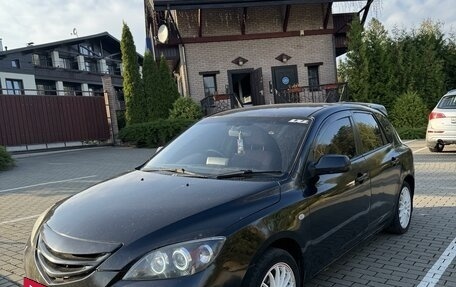 Mazda Axela, 2005 год, 350 000 рублей, 2 фотография