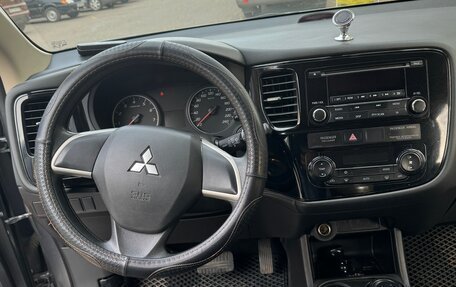 Mitsubishi Outlander III рестайлинг 3, 2012 год, 1 450 000 рублей, 5 фотография