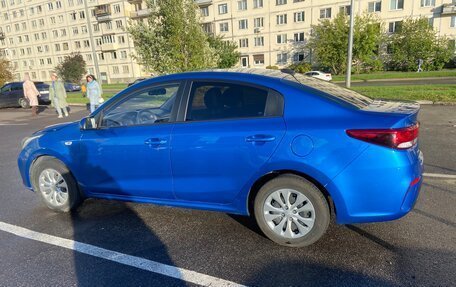 KIA Rio IV, 2019 год, 1 375 000 рублей, 4 фотография