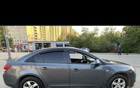 Chevrolet Cruze II, 2011 год, 685 000 рублей, 14 фотография